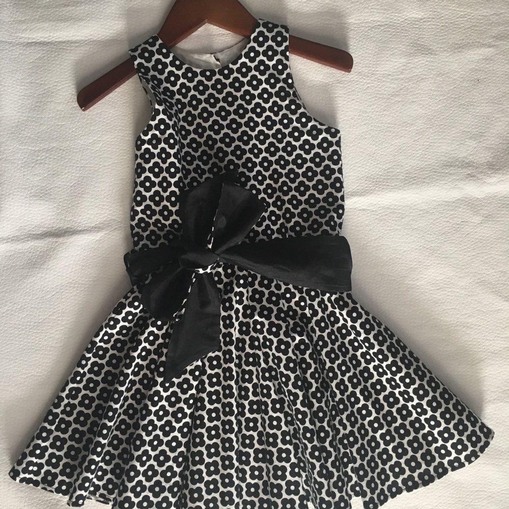 Max and Dora Girls Skater Dress size 4
